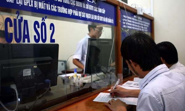Trường hợp phải thi lại giấy phép lái xe