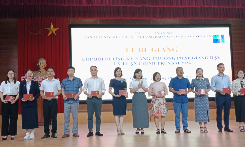 Nâng tầm công tác lý luận của Đảng