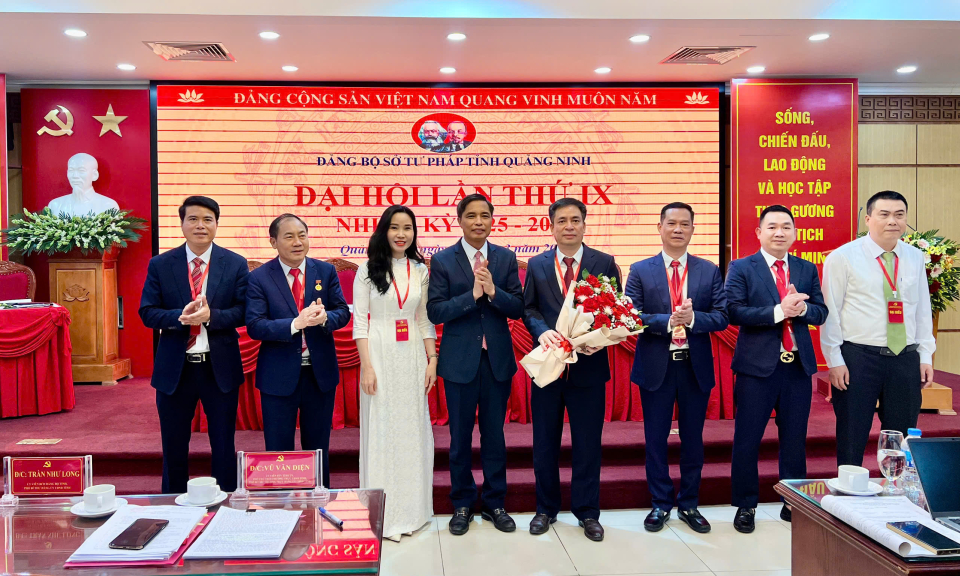 Đại hội lần thứ IX Đảng bộ Sở Tư pháp