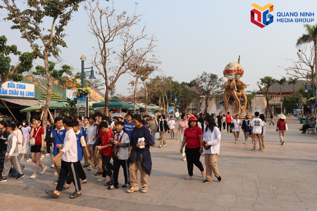 Tổ hợp khu vui chơi giải trí Sun world là điểm đến yêu thích của du khách.