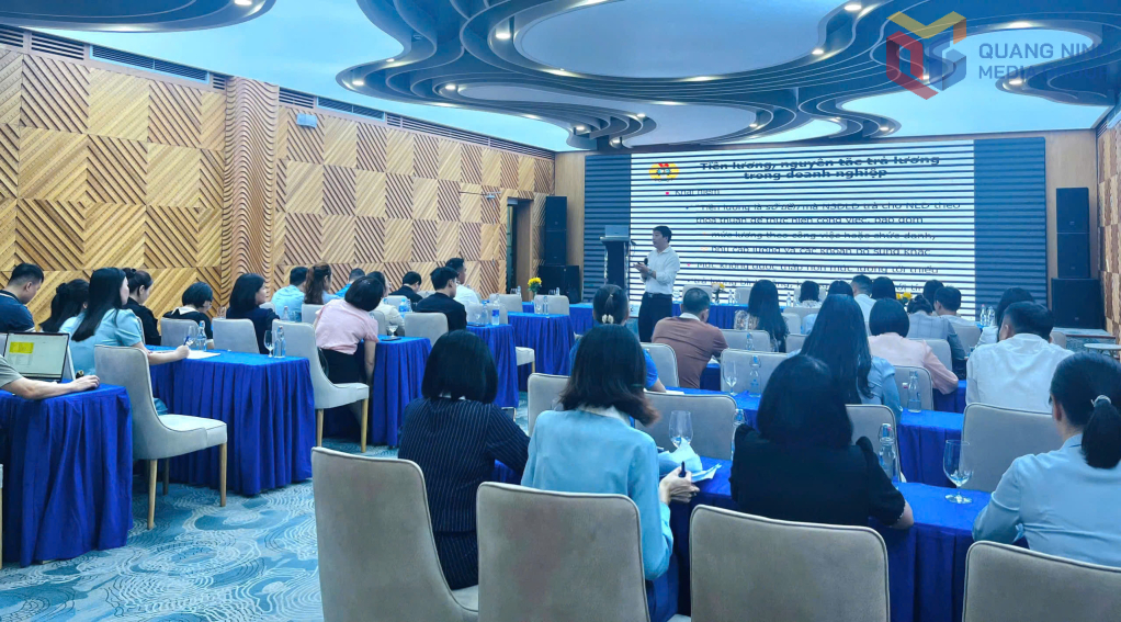 Quang cảnh buổi tập huấn.