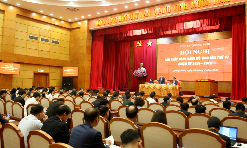Phát huy tối đa các động lực tăng trưởng, bảo đảm mục tiêu tăng trưởng cả năm đạt 14% trở lên