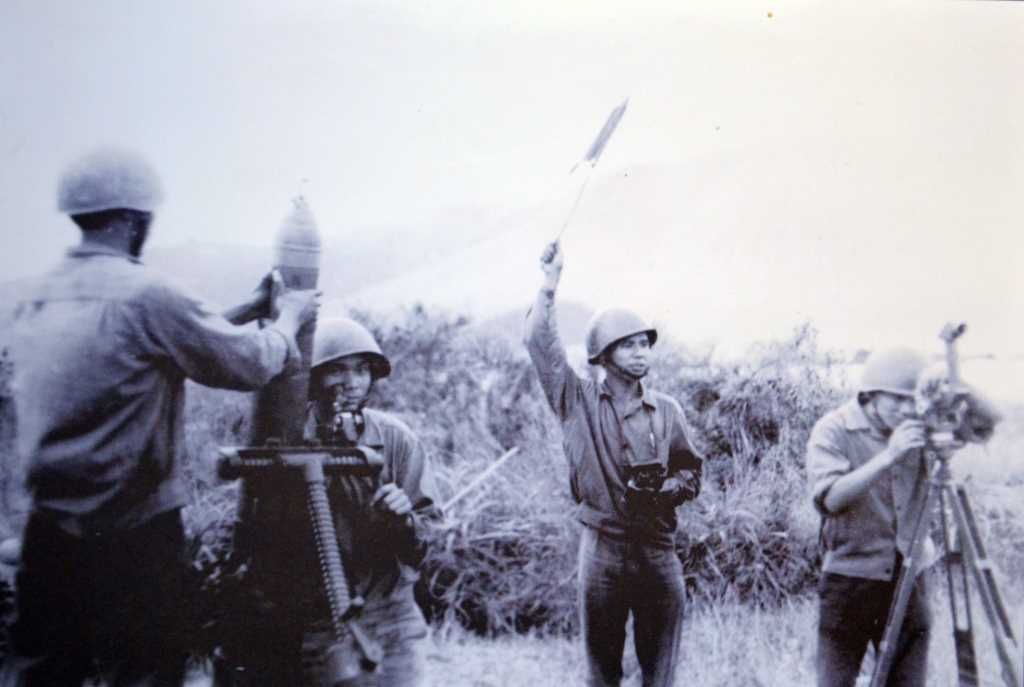 Ảnh với chú thích