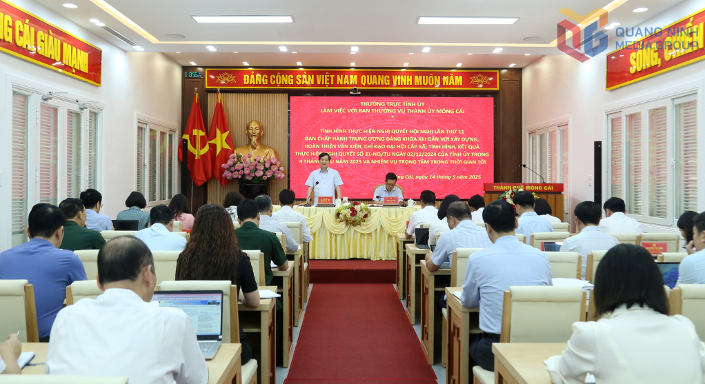 Quang cảnh hội nghị.