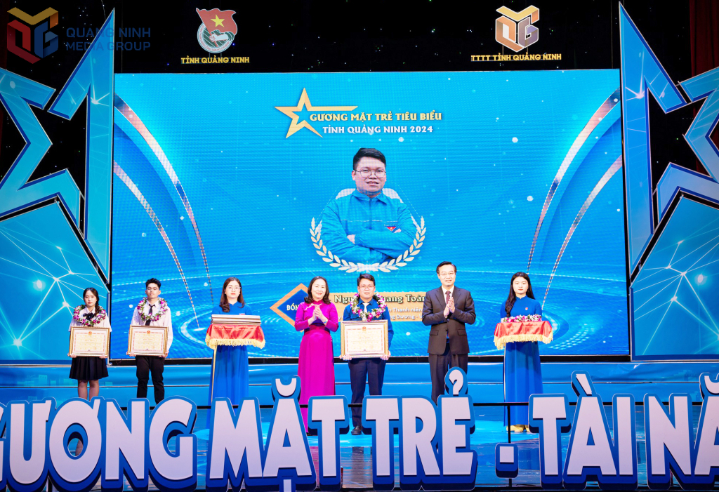 Anh Nguyễn Quang Toàn được tuyên dương Gương mặt trẻ tỉnh Quảng Ninh năm 2024.
