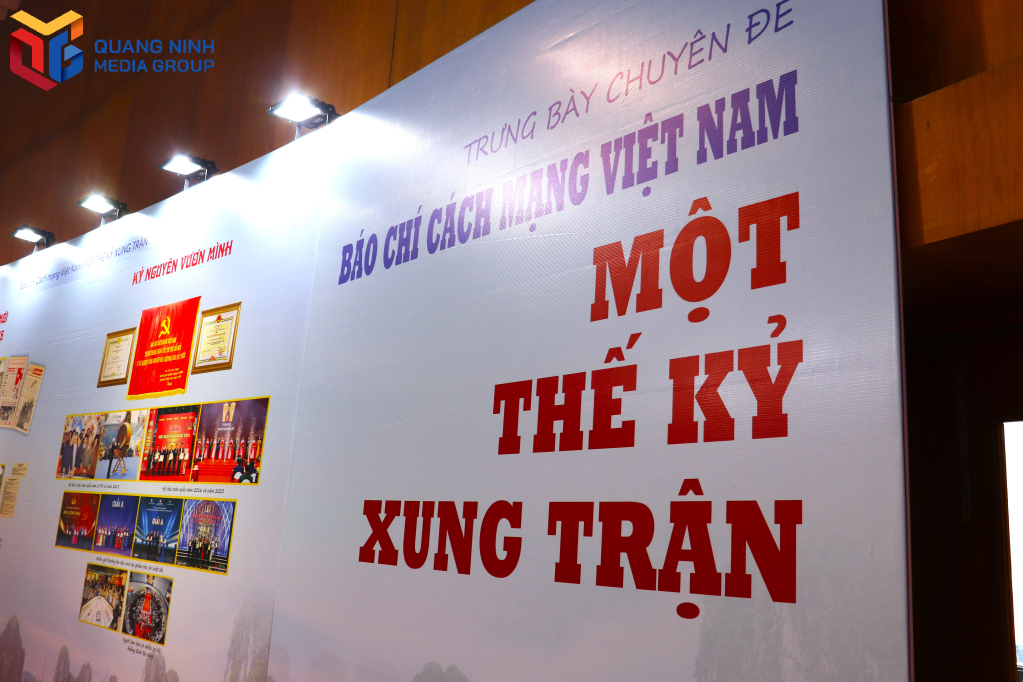 Khu vực trưng bày Lịch sử báo chí Việt Nam. 