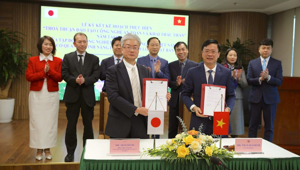 Ngày 25/2/2025, TKV và JOGMEC (Nhật Bản) đã ký thỏa thuận đào tạo công nghệ an toàn và khai thác than năm 2025. Ảnh: TKV cung cấp