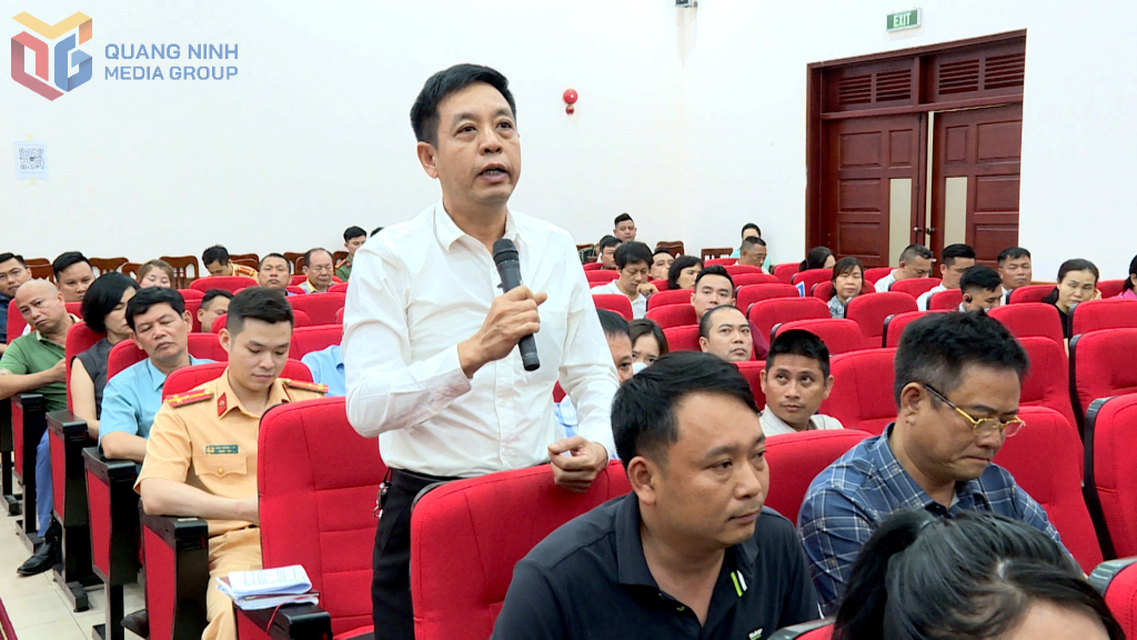 Đại diện hãng taxi Mai Linh đề nghị cơ quan chức năng cần có biện pháp xử lý tận gốc taxi 'dù