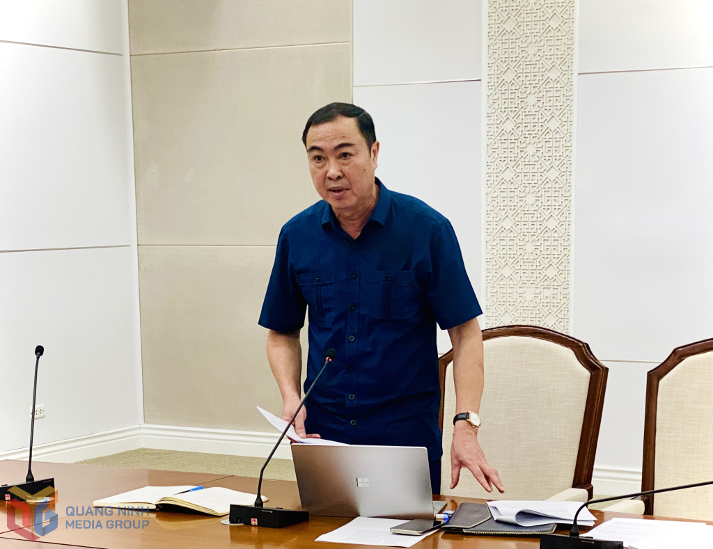 Sở Nông nghiệp & Môi trường báo cáo tại cuộc họp UBND tỉnh.