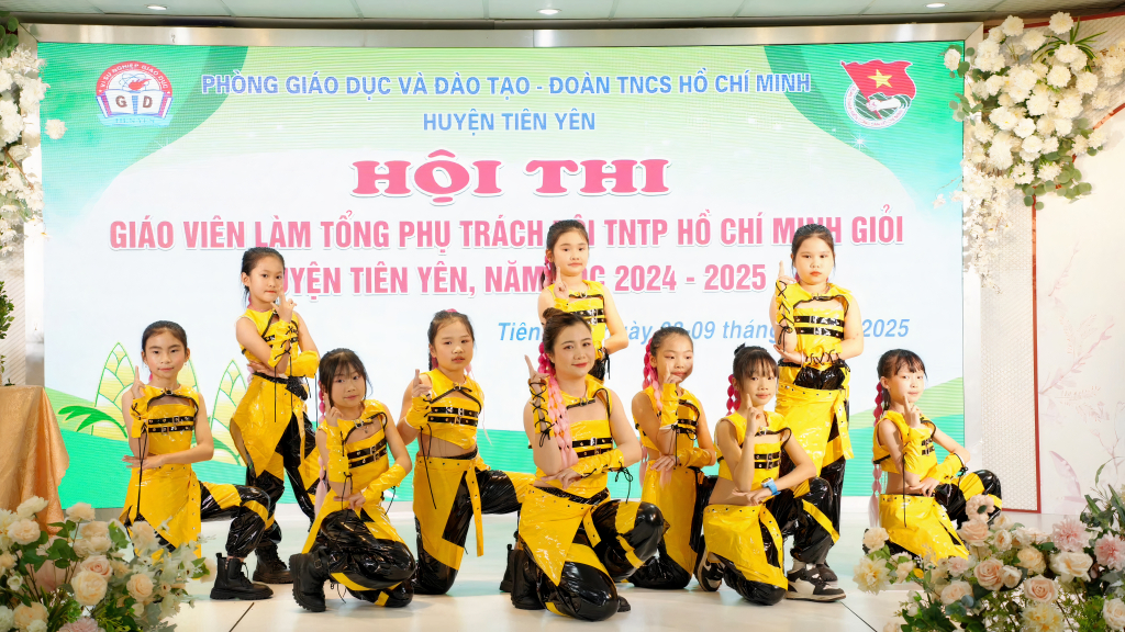 Phòng GD&ĐT huyện Tiên Yên phối hợp với Huyện Đoàn tổ chức Hội thi giáo viên làm Tổng phụ trách Đội TNTP Hồ Chí Minh giỏi cấp huyện, năm học 2024-2025.