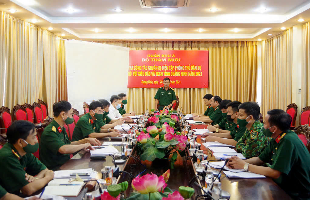 Quang cảnh buổi kiểm tra.