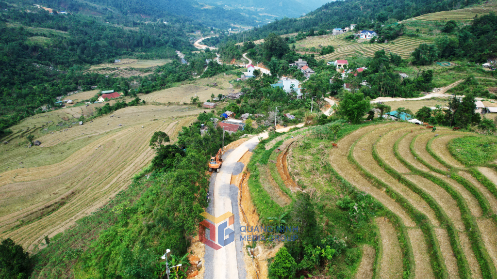 Diện mạo nông thôn mới Bình Liêu ngày càng khởi sắc với hạ tầng giao thông được đầu tư đồng bộ.