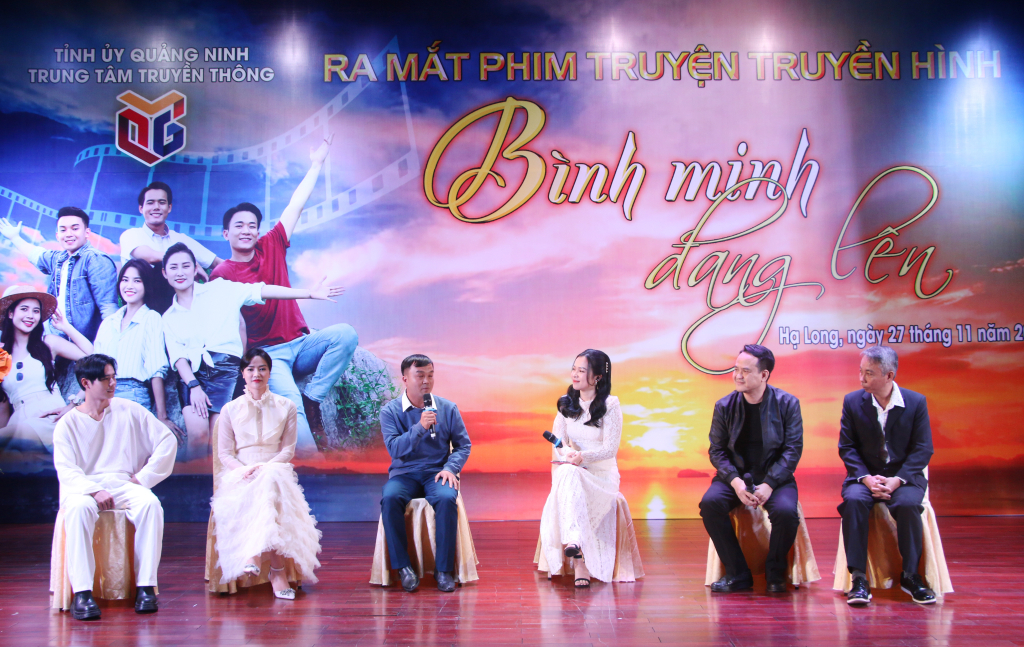 Ảnh với chú thích