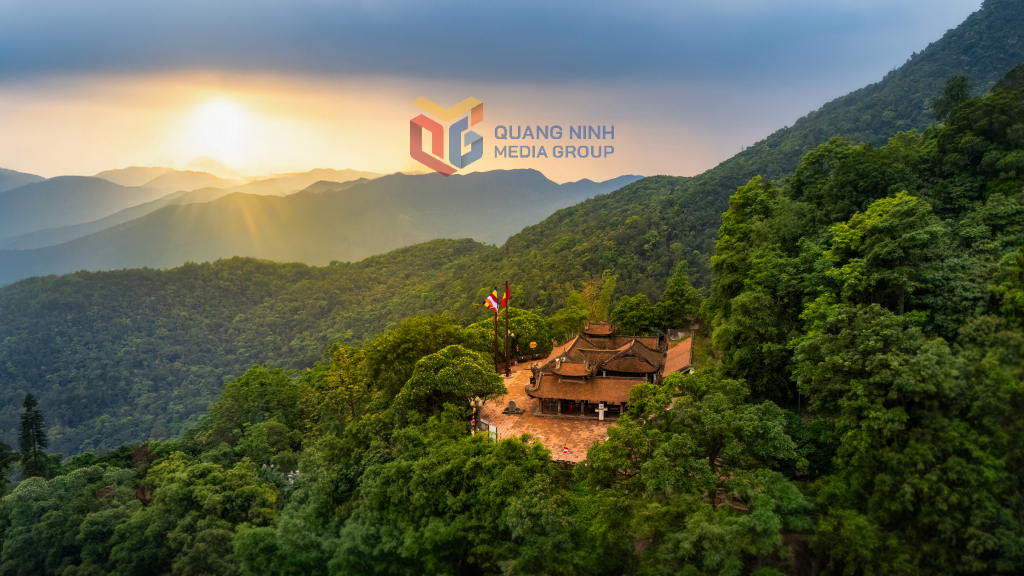 Chùa Hoa Yên rêu phong cổ kính – nơi Phật hoàng từng thuyết pháp và đào tạo thiền sinh
