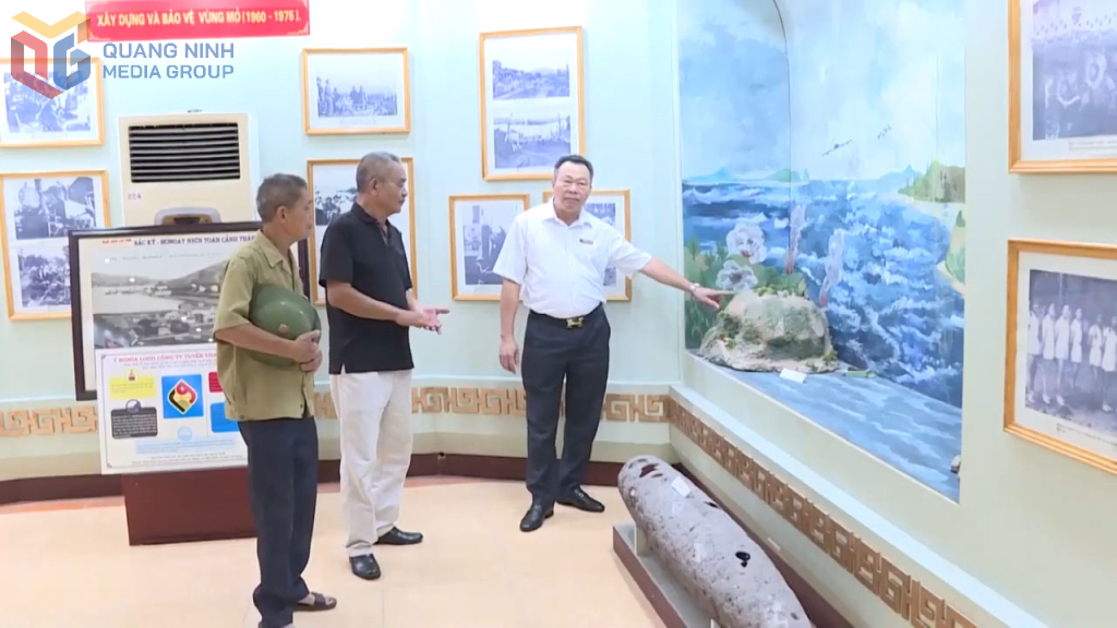 Ảnh với chú thích