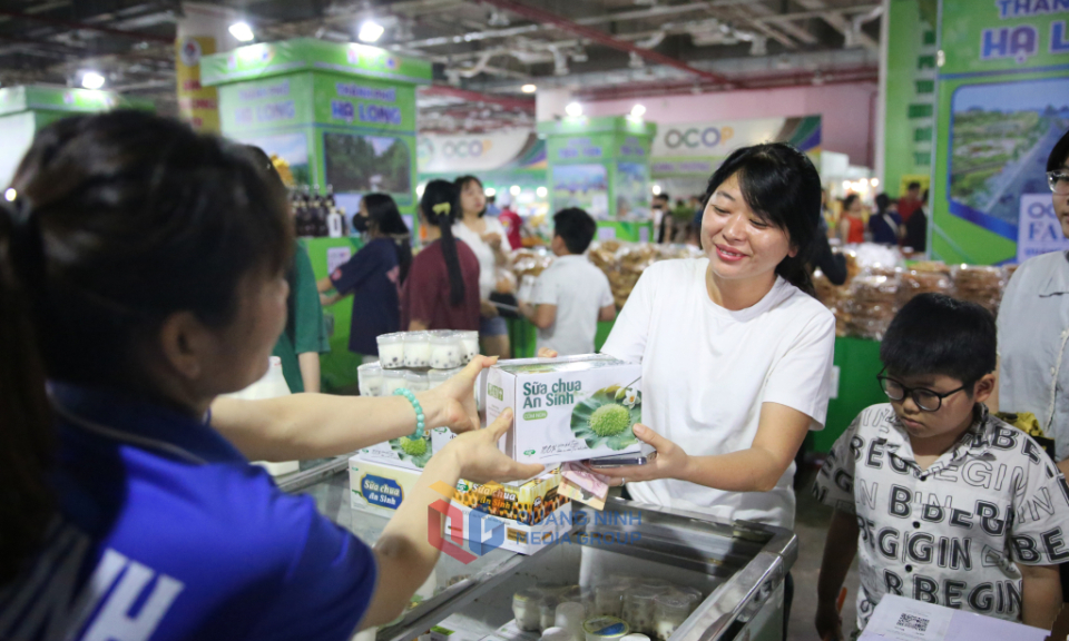 Hội chợ OCOP khu vực Đồng bằng sông Hồng - Quảng Ninh 2025 đạt doanh thu 18,2 tỷ đồng