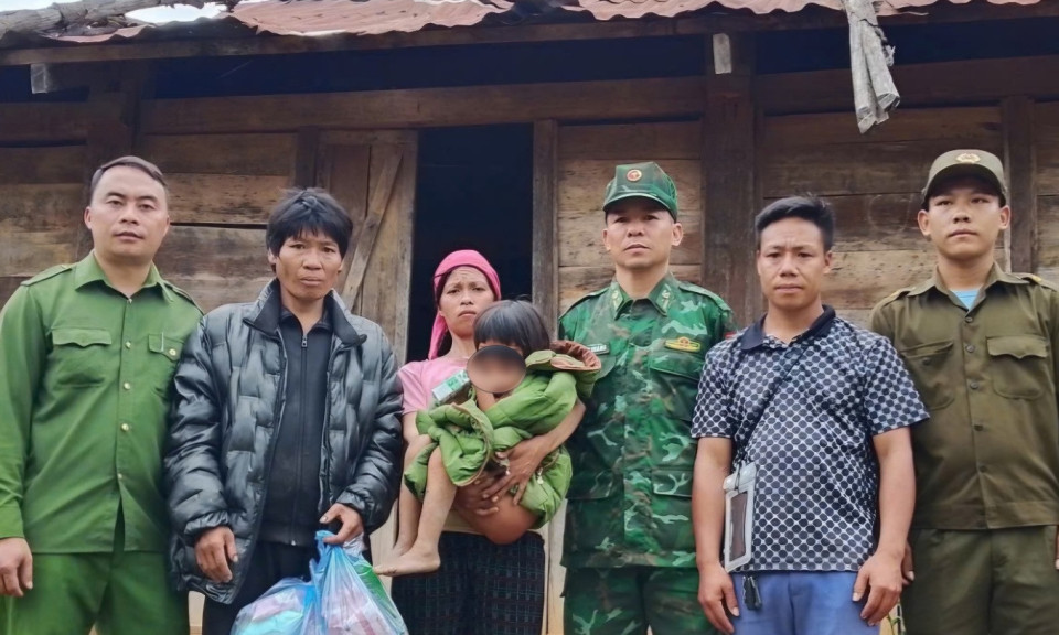 Bé gái 7 tuổi mất tích trong rừng suốt 2 ngày