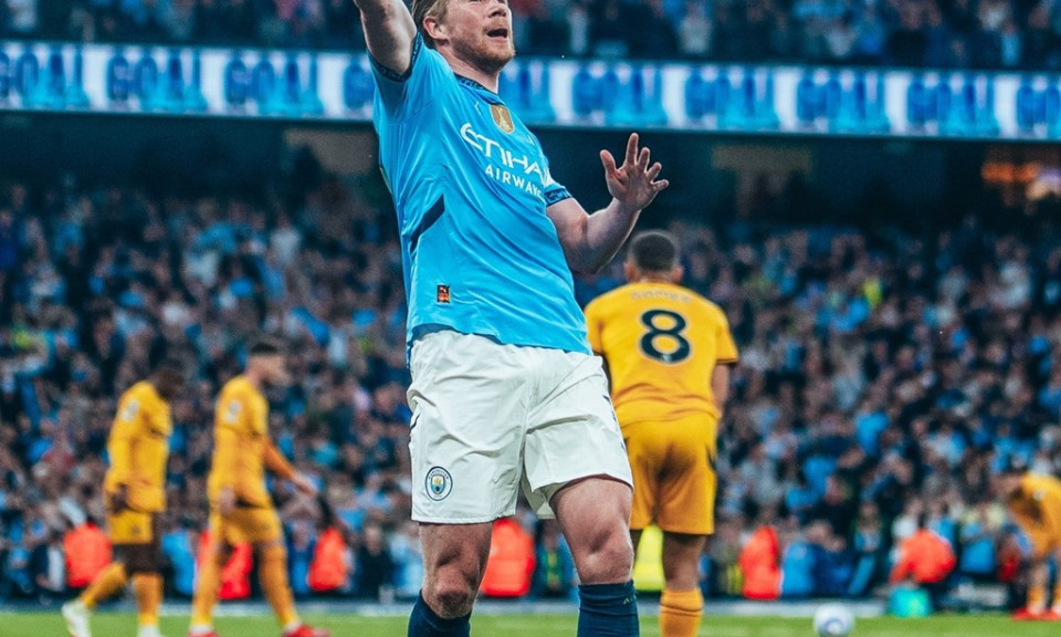 De Bruyne đưa Man City trở lại top 3
