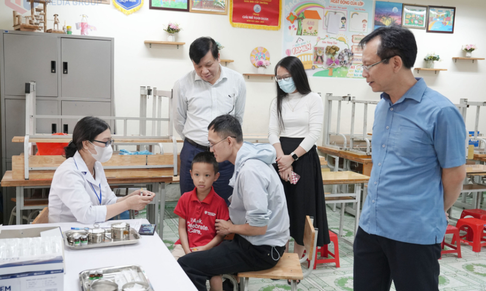 Ứng phó dịch bệnh trong thời điểm giao mùa