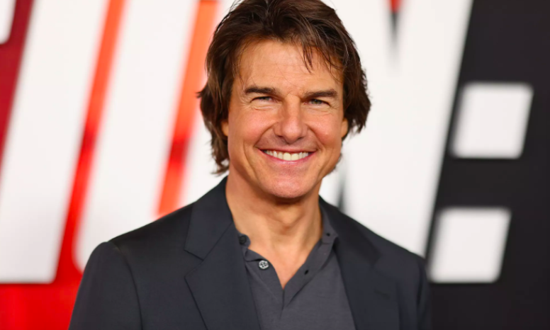 Rộ tin Tom Cruise hẹn hò nữ diễn viên kém 26 tuổi siêu sexy