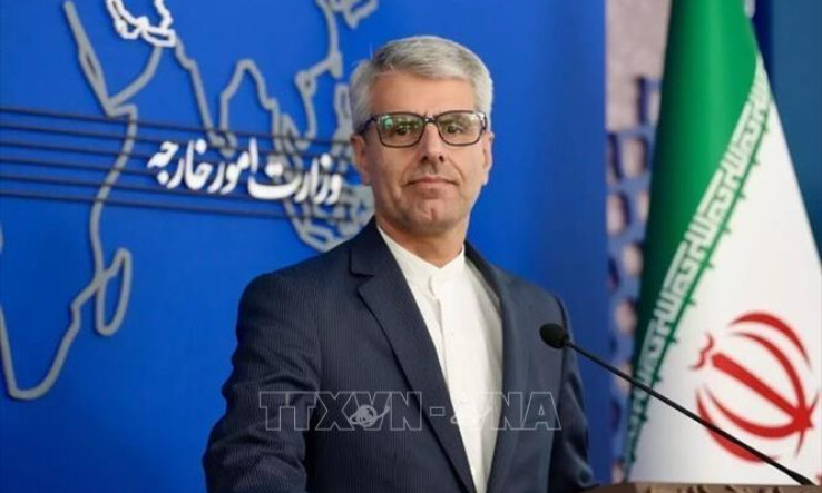 Iran cam kết không tìm cách quân sự hóa chương trình hạt nhân
