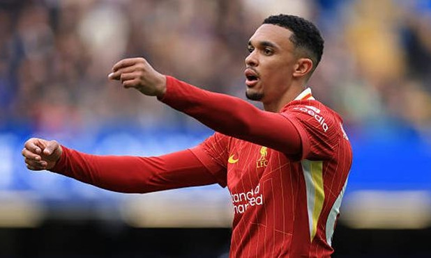 Alexander-Arnold xác nhận rời Liverpool