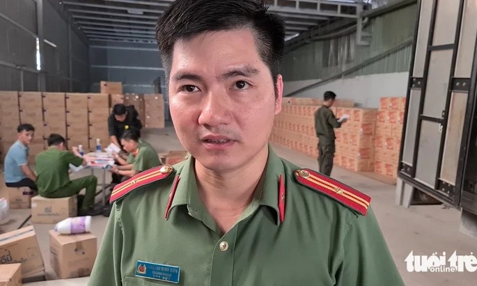 Cựu trưởng phòng an ninh kinh tế Bình Dương bị cáo buộc chiếm đoạt 23 tỉ đồng