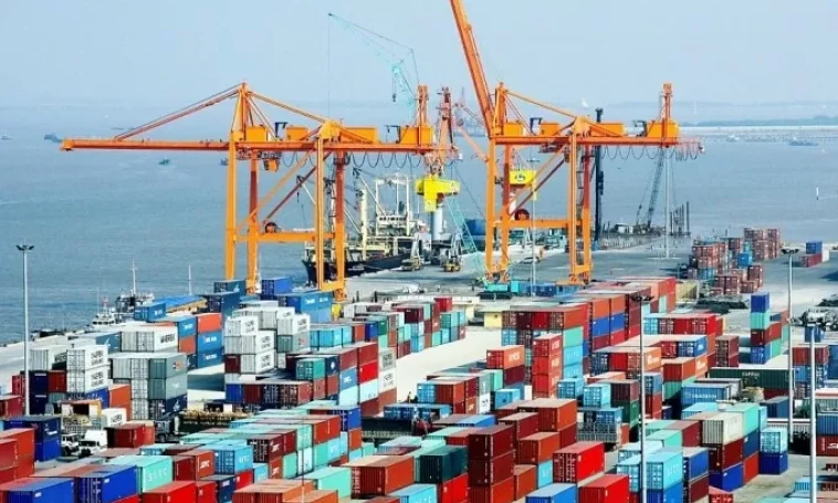 Xuất nhập khẩu vượt 276 tỷ USD sau 4 tháng