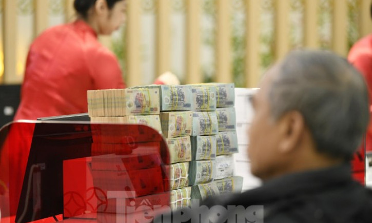 Điều xảy ra với các ngân hàng khi lãi suất tiền gửi đang thấp nhất lịch sử