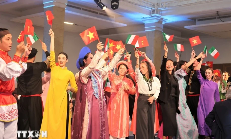 Tiềm năng “cất cánh” của hợp tác du lịch giữa hai đất nước Việt Nam và Italy