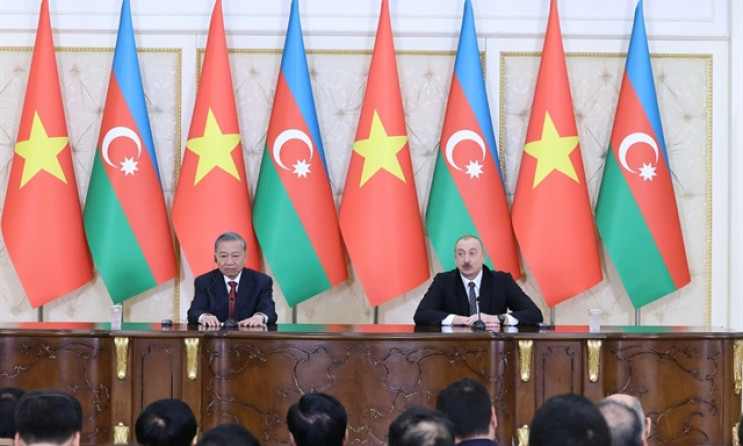 Việt Nam, Azerbaijan issue joint statement on establishment of strategic partnership
