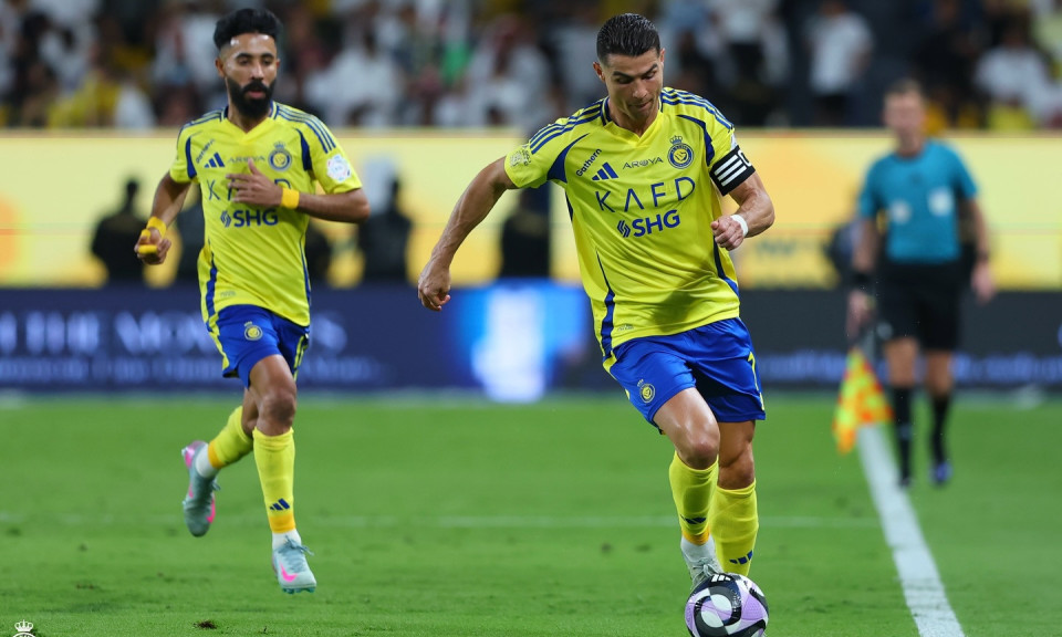 Ronaldo bị Benzema che mờ, Al Nassr thua ngược Al Ittihad khó tin