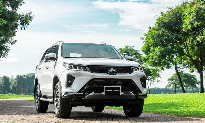 Toyota Fortuner MHEV 'lột xác' với hệ truyền động hybrid và thiết kế hiện đại