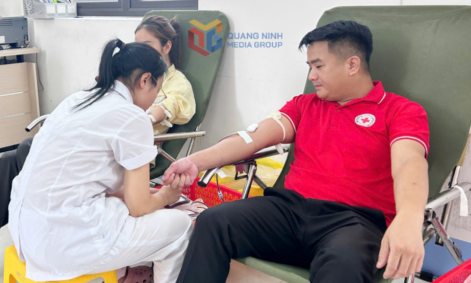 Tiếp nhận gần 150 đơn vị máu tại cụm xã đảo Quan Lạn và Minh Châu