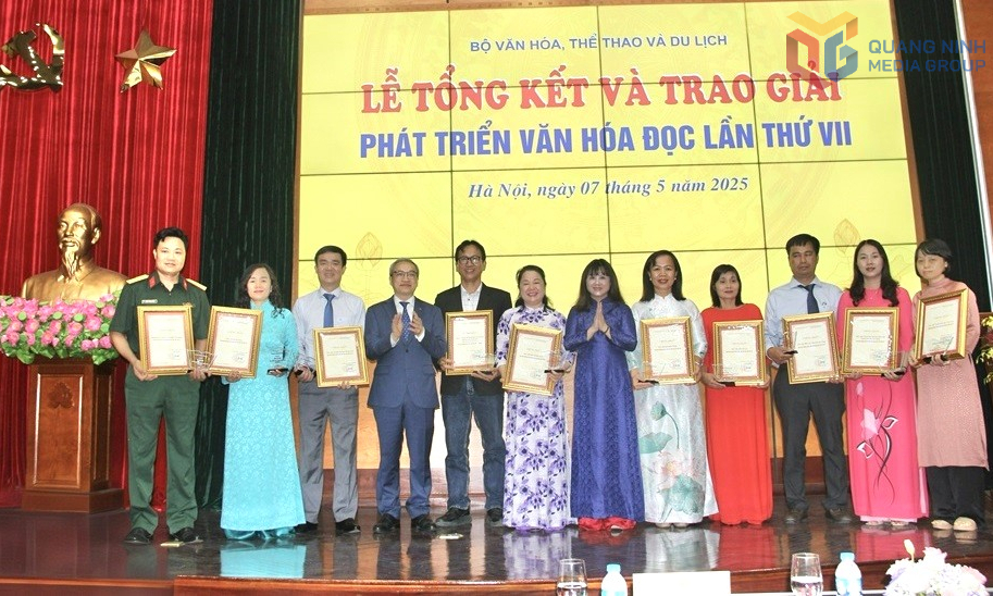 Thư viện tỉnh Quảng Ninh được tặng Giải thưởng Phát triển văn hóa đọc