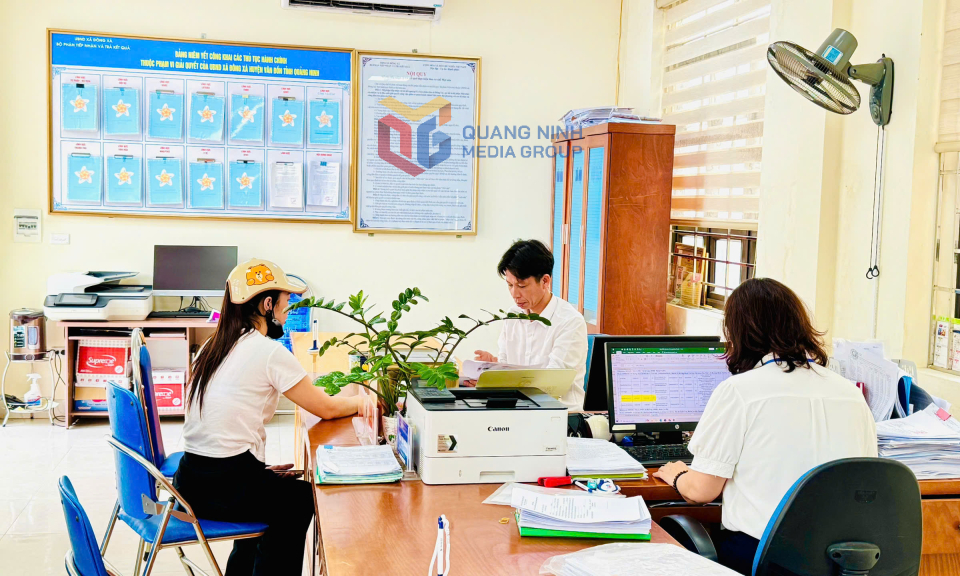 Không ngừng cải thiện sự hài lòng của người dân, doanh nghiệp