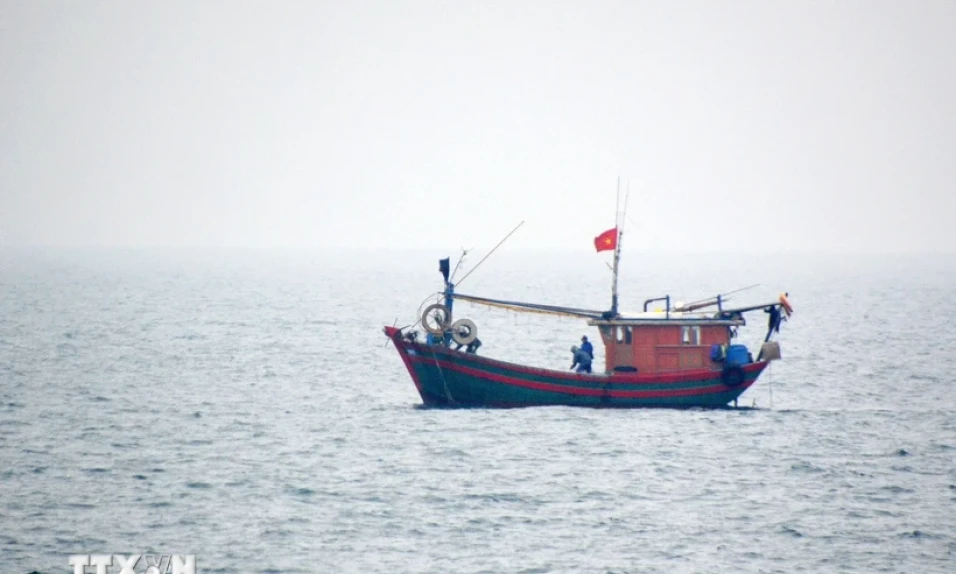 Trung Quốc đơn phương cấm đánh bắt cá trên biển Đông là không có giá trị