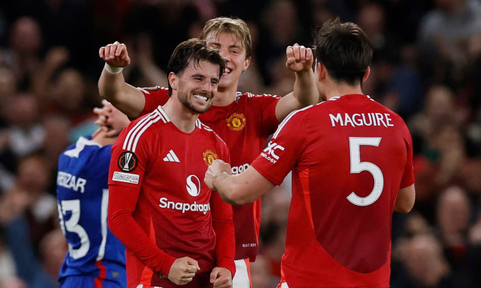 Man Utd vào chung kết Europa League