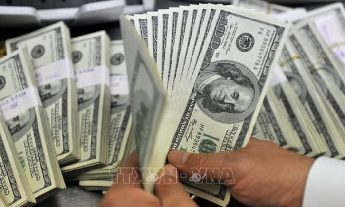 Đồng USD mạnh lên nhờ lực đẩy từ các cuộc đàm phán thương mại của Mỹ