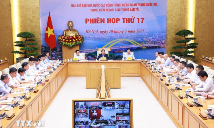 Thủ tướng: Bộ Công an vào cuộc điều tra việc cấp mỏ vật liệu tại các địa phương