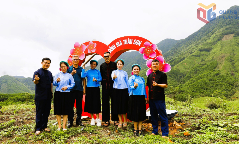Hấp dẫn lễ hội Hoa sim biên giới từ 17-18/5
