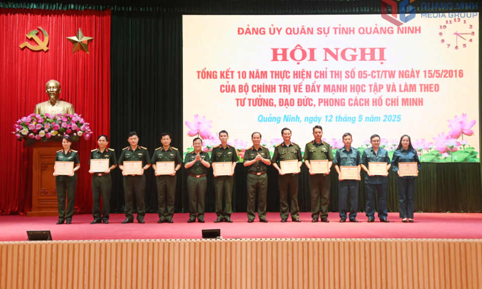 Đảng ủy Quân sự tỉnh Quảng Ninh: Tổng kết 10 năm thực hiện Chỉ thị số 05 của Bộ Chính trị