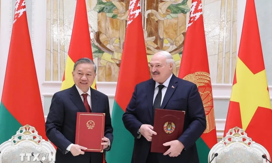 Tuyên bố chung về việc thiết lập quan hệ Đối tác Chiến lược Việt Nam-Belarus