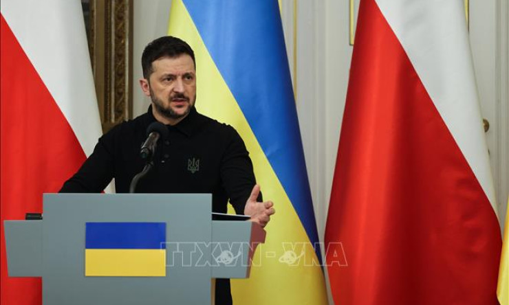 Tổng thống Ukraine phê chuẩn thỏa thuận khai thác khoáng sản với Mỹ