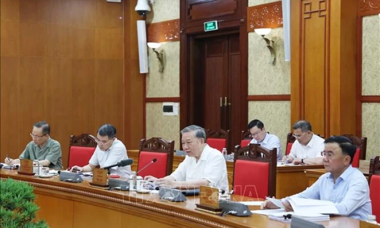 Tổng Bí thư Tô Lâm chủ trì cuộc họp về việc lấy ý kiến nhân dân sửa đổi Hiến pháp 2013