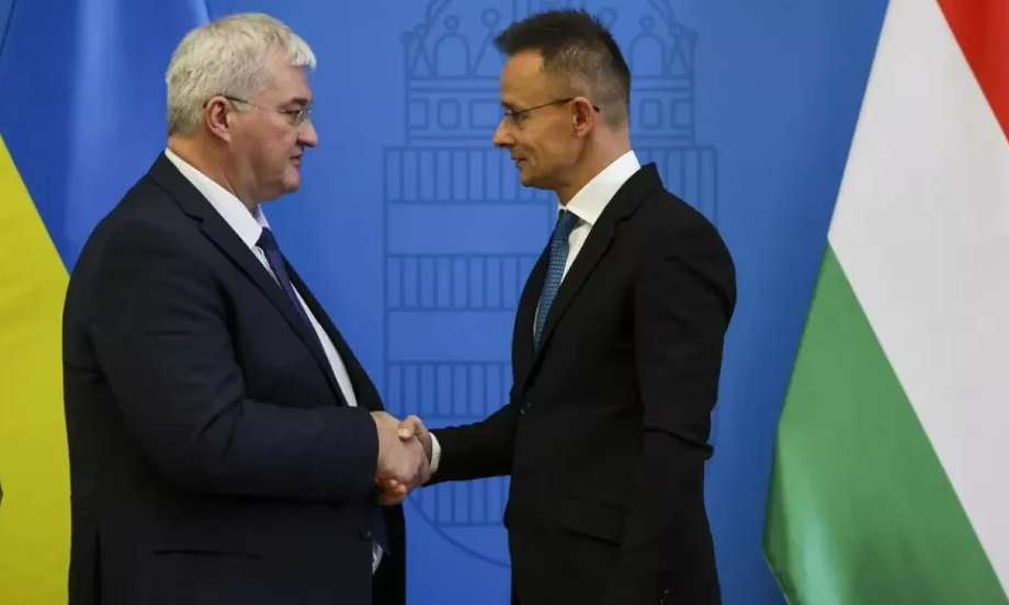 Hungary đình chỉ đàm phán với Ukraine do bê bối gián điệp
