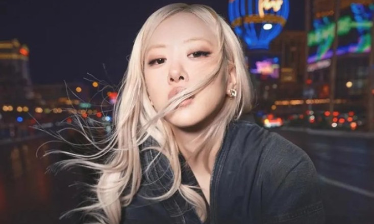 Rosé lập kỷ lục mới trên Billboard: 25 tuần trên bảng xếp hạng Radio Songs