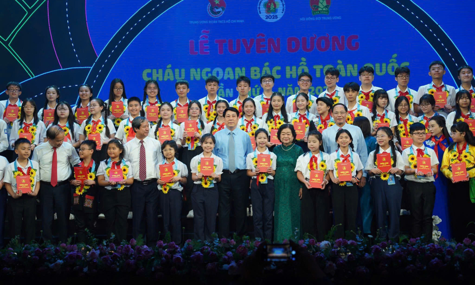 Thiếu nhi Quảng Ninh tham gia Lễ tuyên dương Cháu ngoan Bác Hồ toàn quốc lần thứ X năm 2025