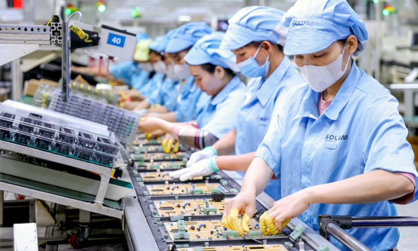 Ngành công nghiệp: Cơ cấu sản phẩm chuyển dịch tích cực
