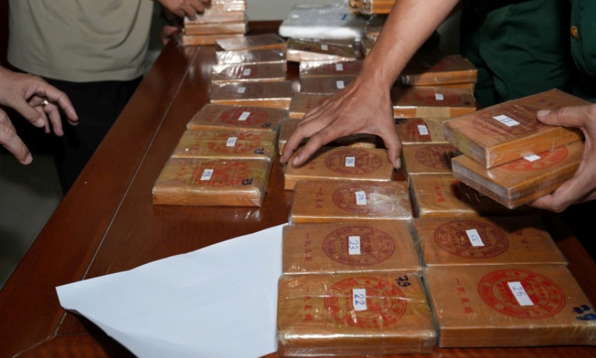 Triệt phá đường dây ma túy xuyên biên giới, thu giữ 38 bánh heroin ở Quảng Nam